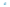 Blaues Großgebäude Icon auf weißem Hintergrund.